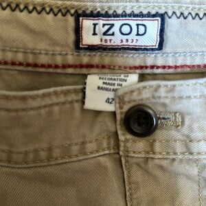 Men’s Izod shorts